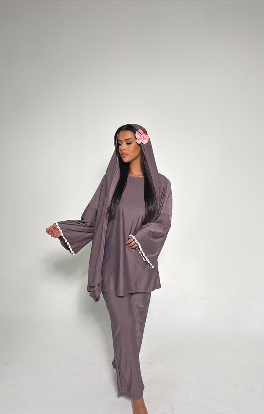 Taupe mauve
