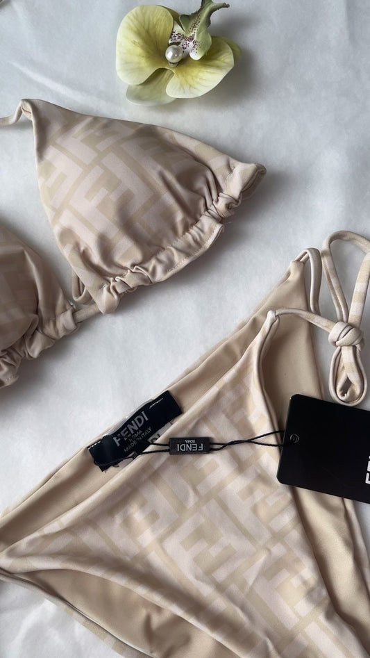Bikini Luxe